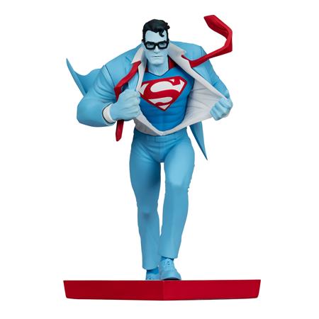 Superman (Red & Blue) by Clayton Henry - 1/10 Scale Resin Statue