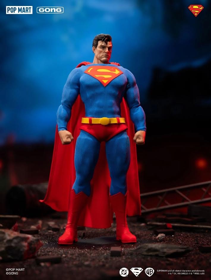 Batman Hush: Superman - 1/12 Action Figure