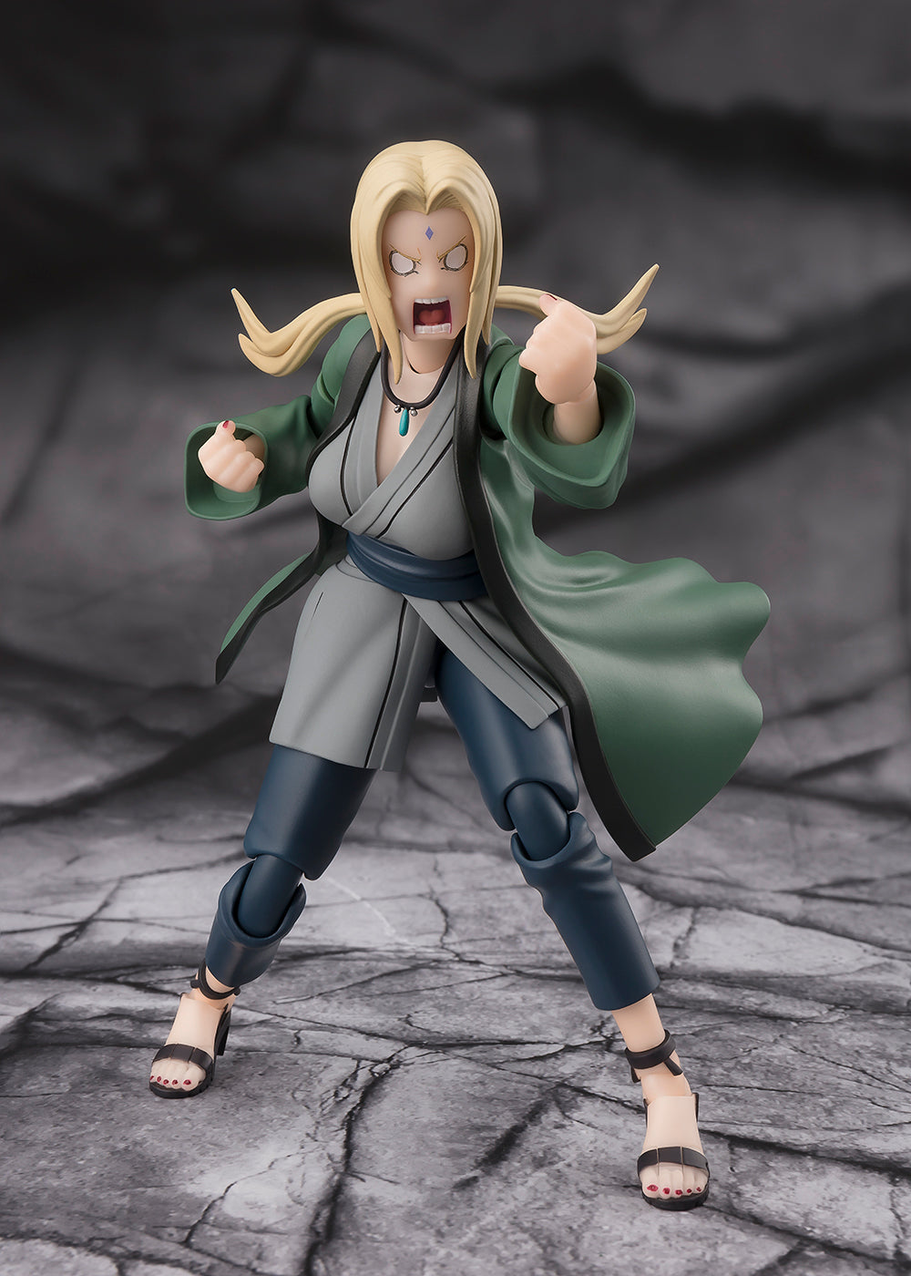 Naruto - Tsunade -The Legendary Medical Ninja - S.H.Figuarts
