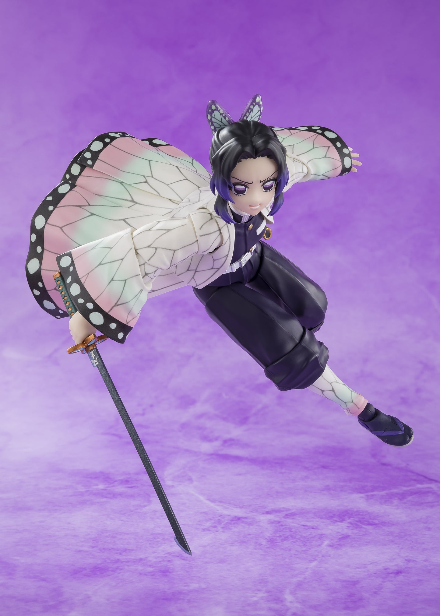 Demon Slayer: Kimetsu no Yaiba - Shinobu Kocho - S.H.Figuarts - Videguy Collectibles
