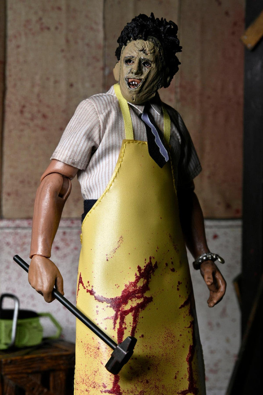 Texas Chainsaw Massacre: Leatherface - 8 Inch Figure