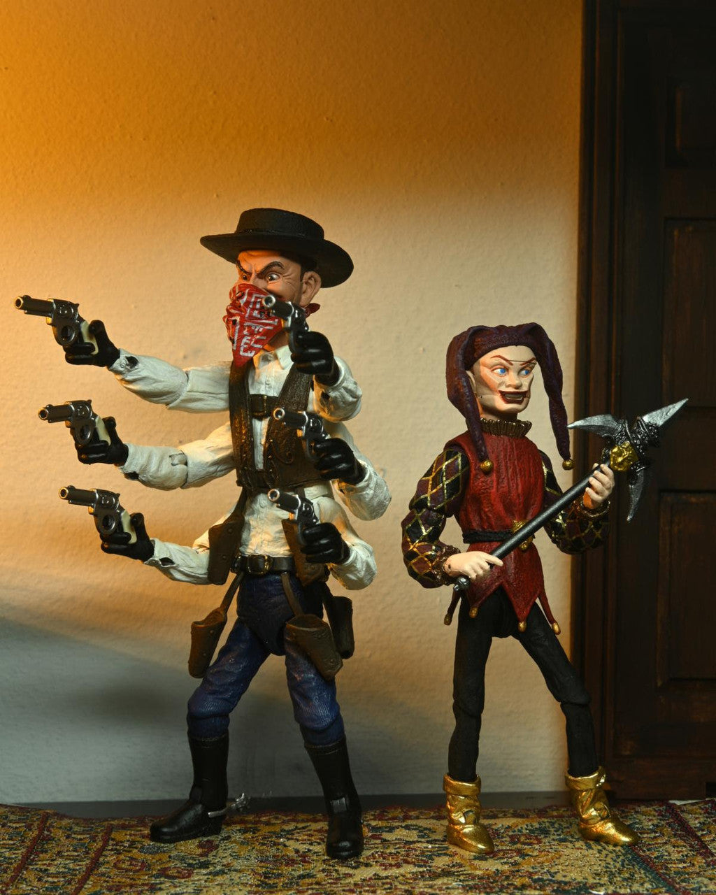 Puppet Master: Ultimate Six Shooter & Jester 2 Pack - 7 inch Scale