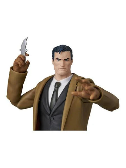 [Pre-Order] BATMAN: HUSH: Bruce Wayne - Mafex Action Figure