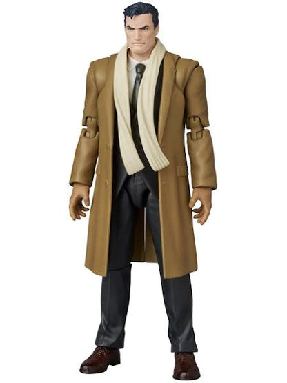 [Pre-Order] BATMAN: HUSH: Bruce Wayne - Mafex Action Figure
