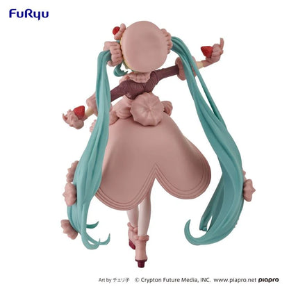 Vocaloid SweetSweets Series Hatsune Miku (Strawberry Chocolate Short Ver.) Figure