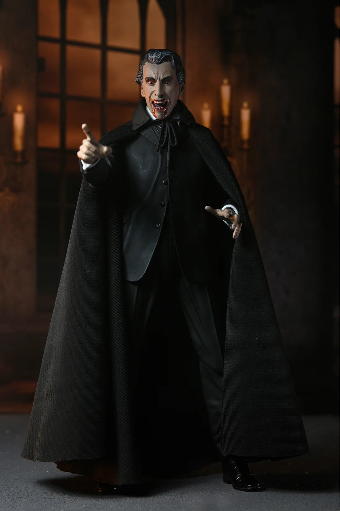 NECA: Horror of Dracula (1958) - Ultimate Count Dracula 7" Scale Action Figure