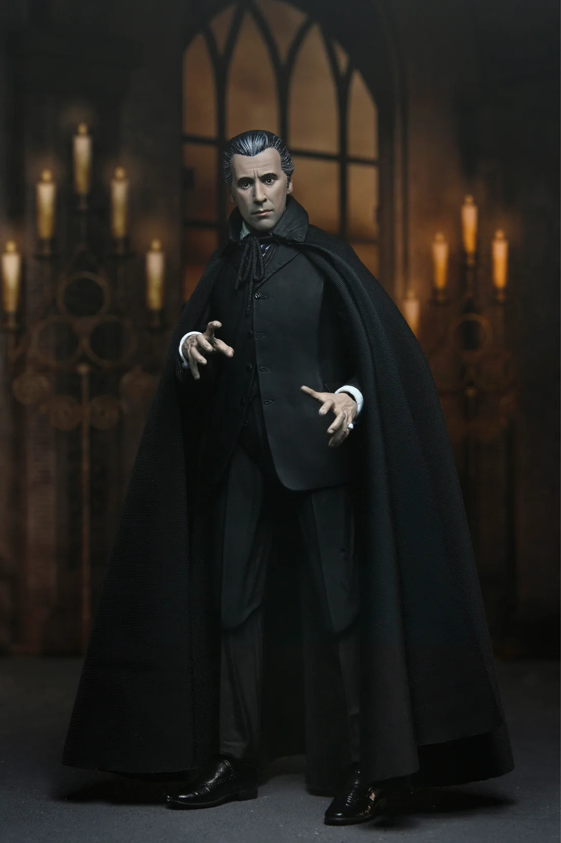 NECA: Horror of Dracula (1958) - Ultimate Count Dracula 7" Scale Action Figure