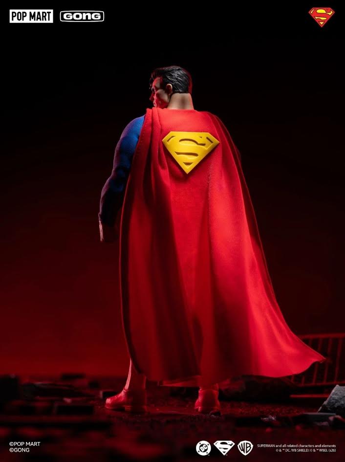 [Pre-Order] Batman Hush: Superman - 1/12 Action Figure