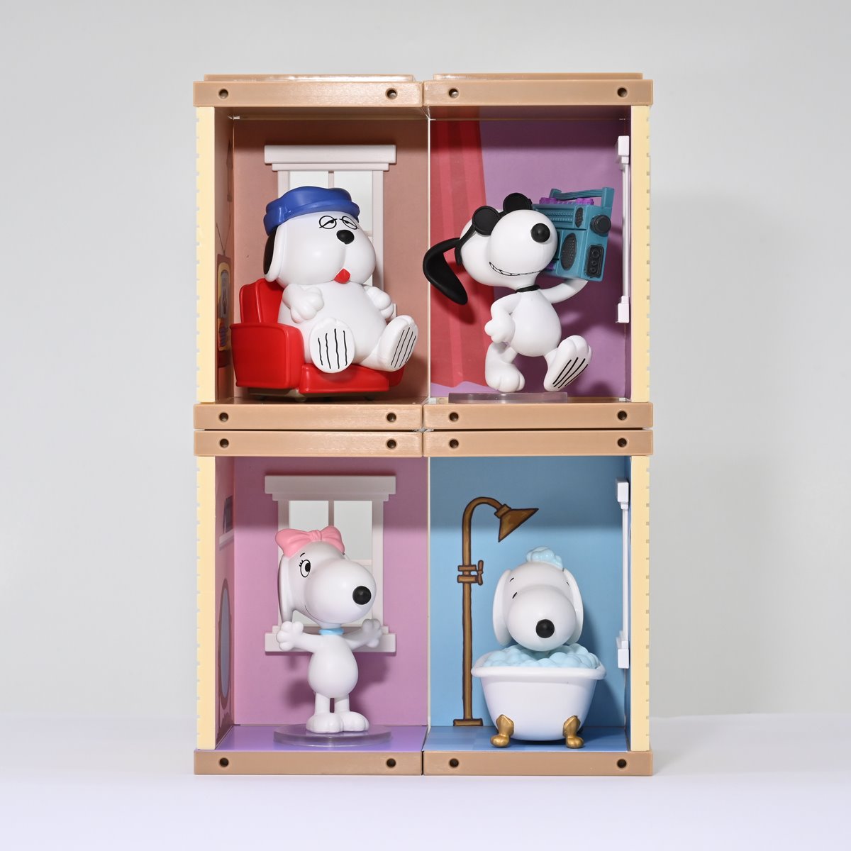 Peanuts: Snoopy Hero Box Home Sweet Home - Blind Box