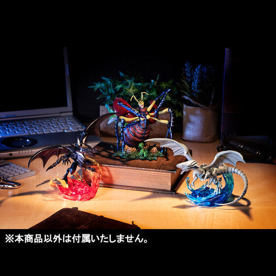 (PRE-ORDER) Megahouse Monster Chronicle:  Yu-Gi-Oh - Blue Eyes White Dragon