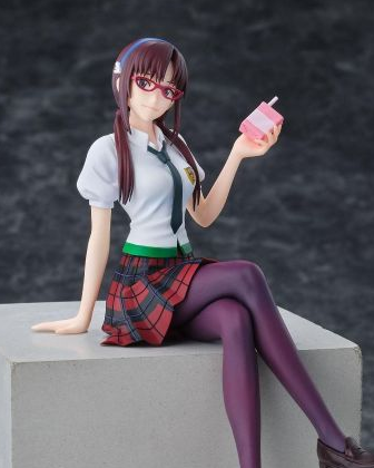 Evangelion: New Theatrical Edition - Mari Makinami - Perching Figure