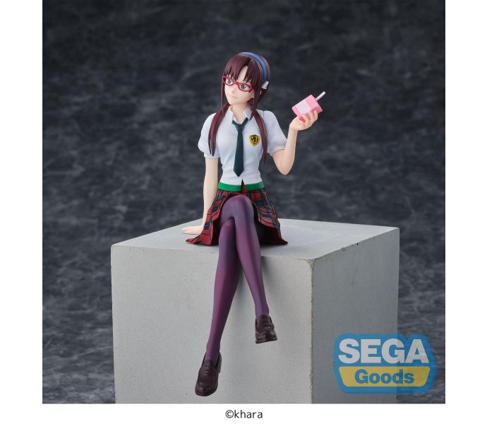 Evangelion: New Theatrical Edition - Mari Makinami - Perching Figure
