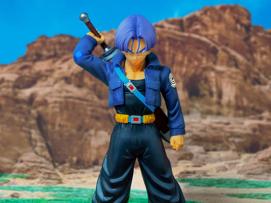 Dragon Ball Z Ichibansho Masterlise Trunks (Dueling to the Future) Figure