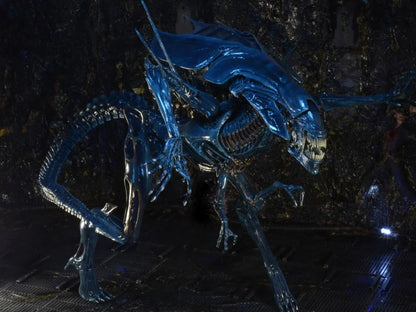 Aliens: Alien Queen - Ultra Deluxe Action Figure