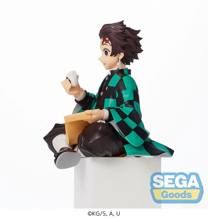 Tanjiro with Food Prize Demon Slayer: Kimetsu no Yaiba Series Tanjiro Kamado PM Perching FigureFigure