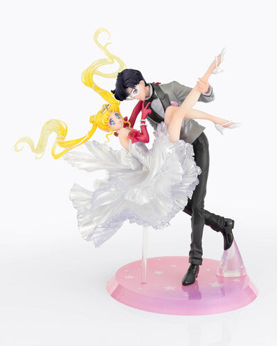 Sailor Moon: Usagi & Tuxedo Mask [Moonlight Glow Edition] - FiguartsZero Chouette