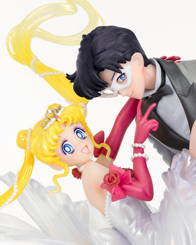 Sailor Moon: Usagi & Tuxedo Mask [Moonlight Glow Edition] - FiguartsZero Chouette