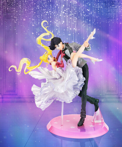 Sailor Moon: Usagi & Tuxedo Mask [Moonlight Glow Edition] - FiguartsZero Chouette