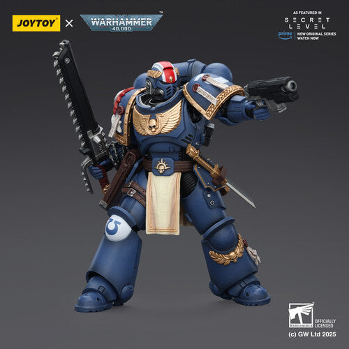 (Pre-Order) Warhammer 40K: Secret Level - Ultramarines Titus with Laurels of Victory - 1/18 Scale Action Figure