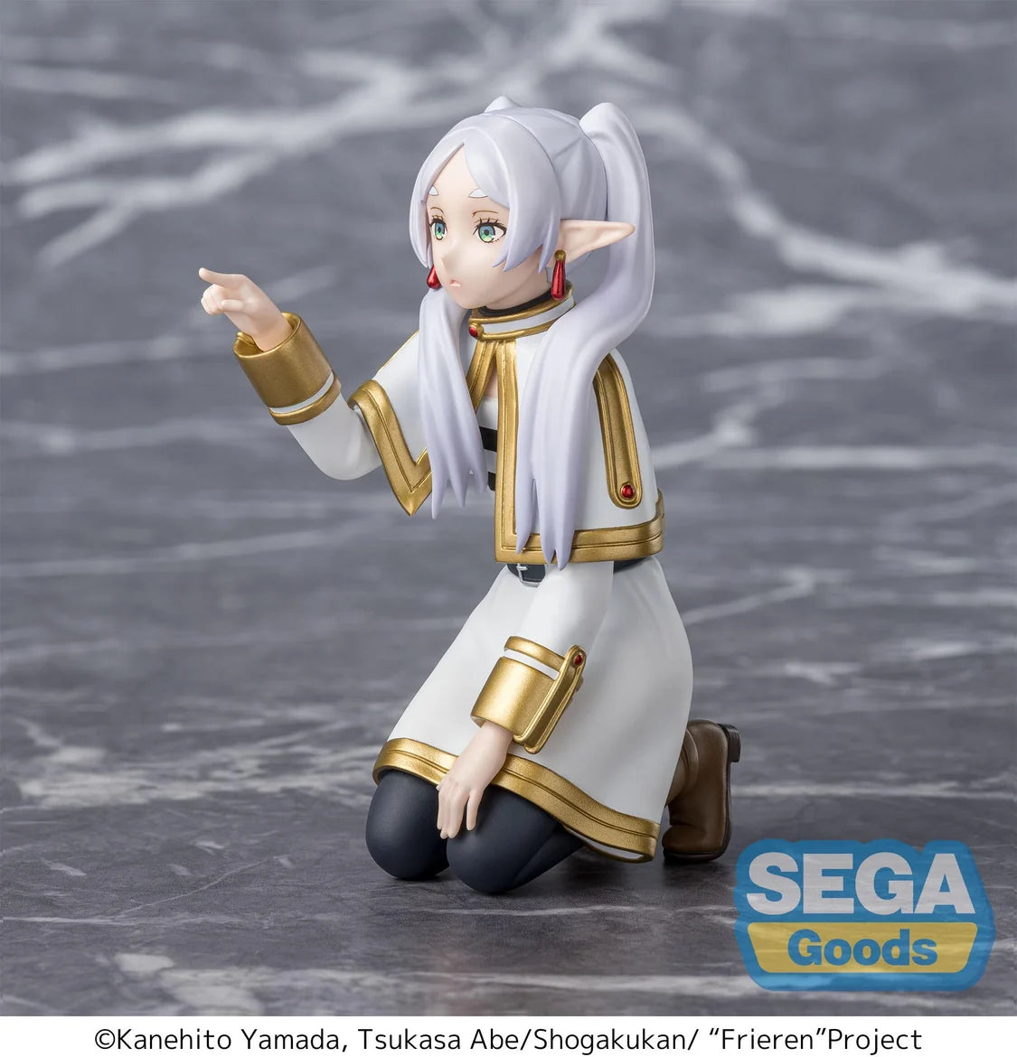 Frieren: Beyond Journey's End - Frieren Poking Something - PM Perching Figure