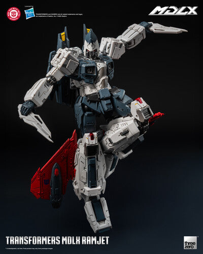 (Pre-Order) Transformers: Ramjet - MDLX Action Figure