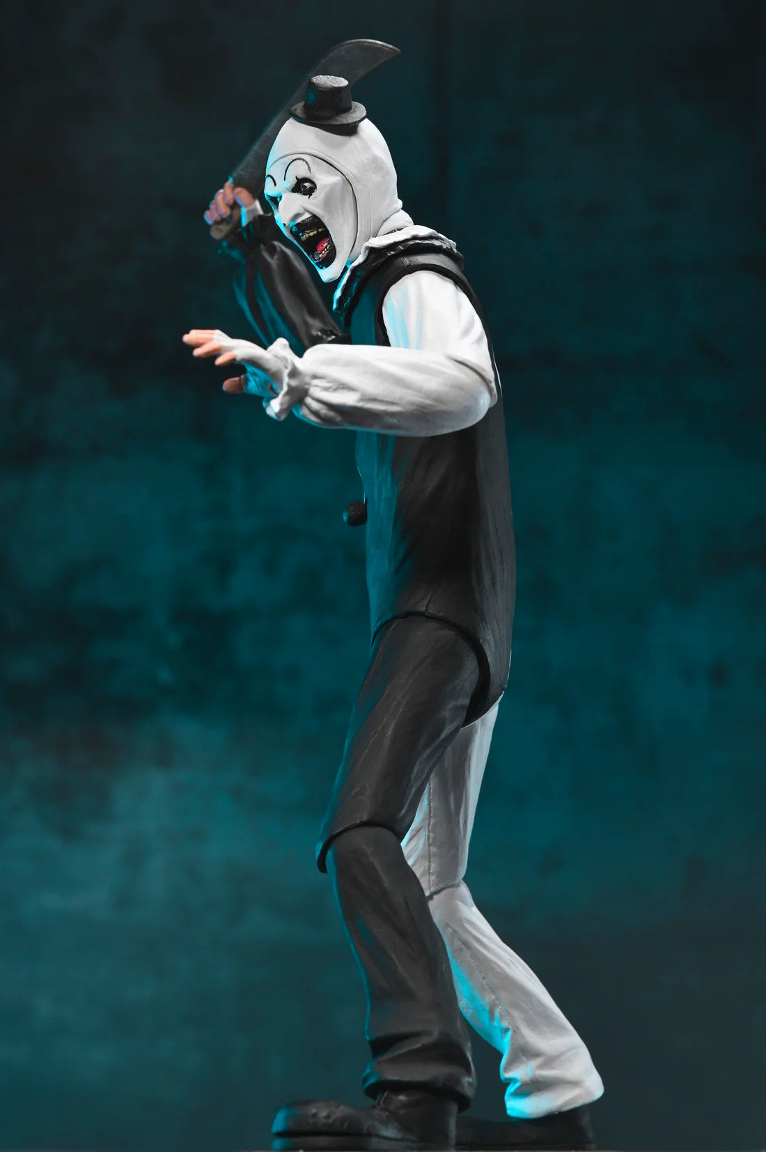 Terrifier: Ultimate Art the Clown - 7'' Scale Action Figure - Videguy Collectibles