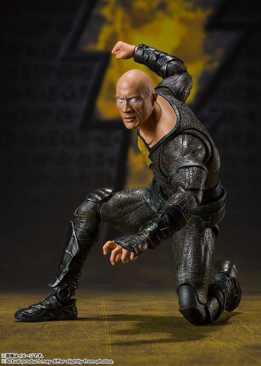 DC Comics: Black Adam - S.H.Figuarts