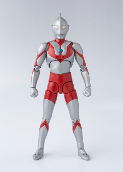 S.H. Figuarts: Ultraman - Ultraman