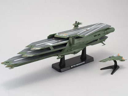 Bandai Spirits - Space Battleship Yamato 2199 - Gaiperon Class Aircraft Carrier Balgray - 1/1000 Scale Model Kit