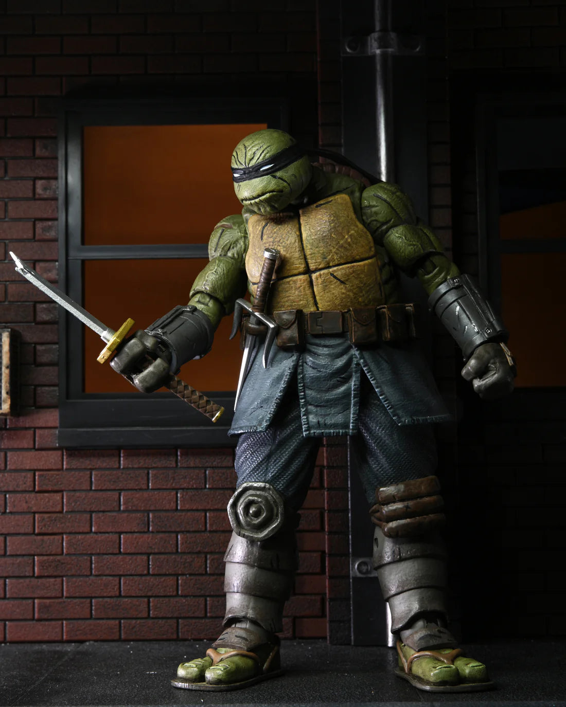 Teenage Mutant Ninja Turtles: The Last Ronin (Unarmored) - 7" Ultimate Action Figure