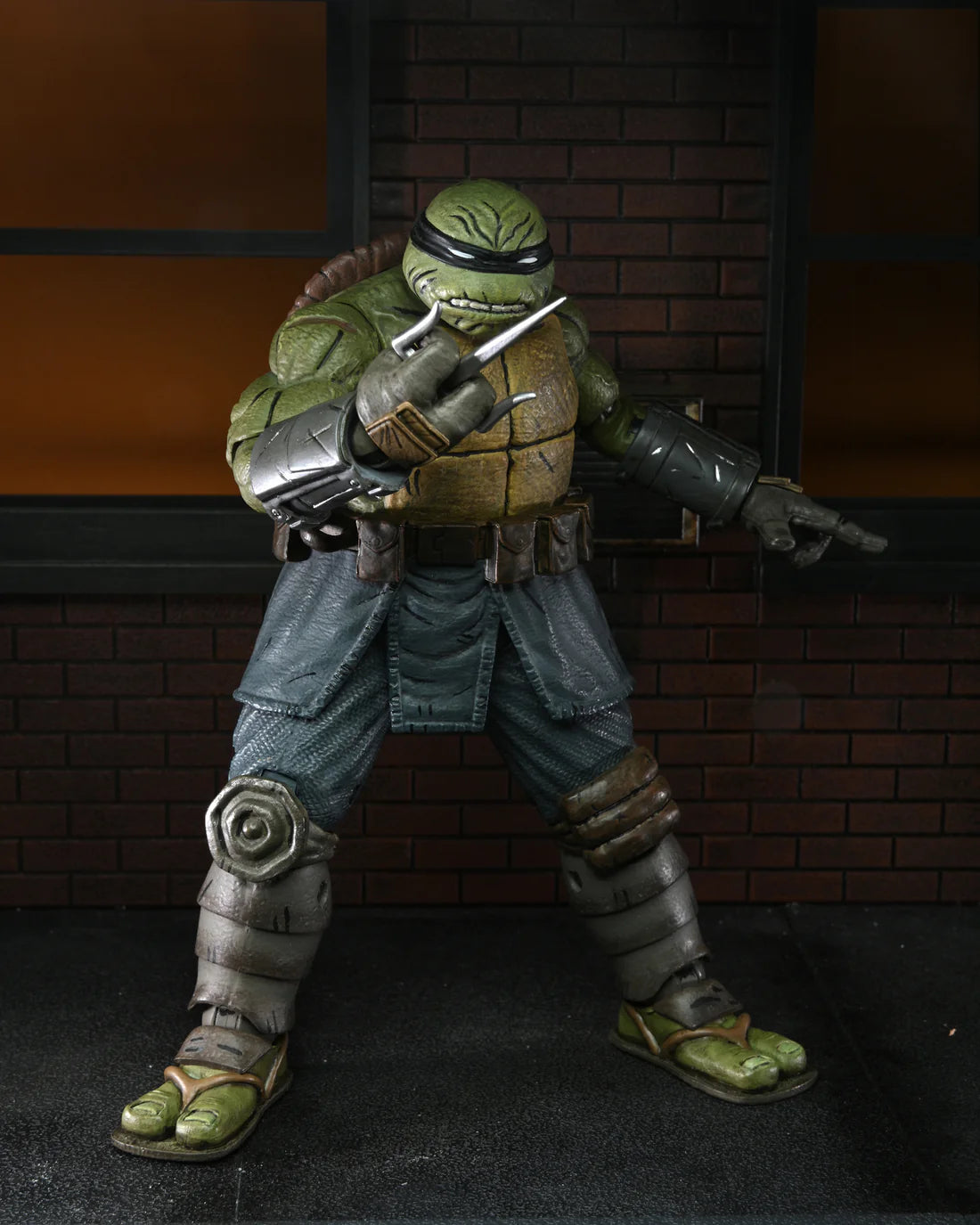 Teenage Mutant Ninja Turtles: The Last Ronin (Unarmored) - 7" Ultimate Action Figure
