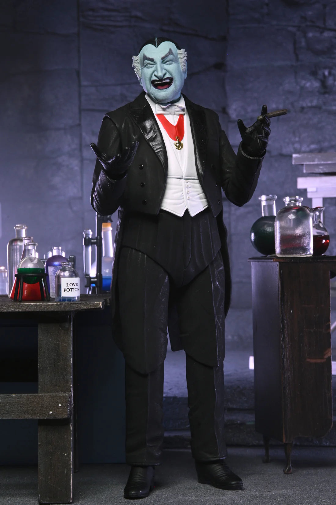 The Munsters: Grandpa Munster - Ultimate 7" Action Figure