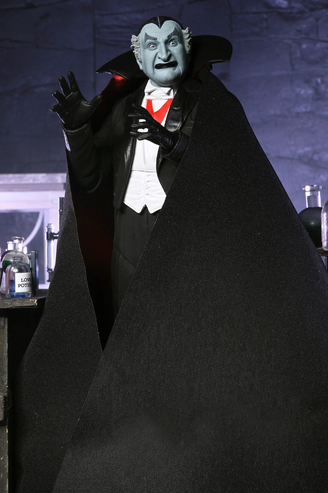 The Munsters: Grandpa Munster - Ultimate 7" Action Figure