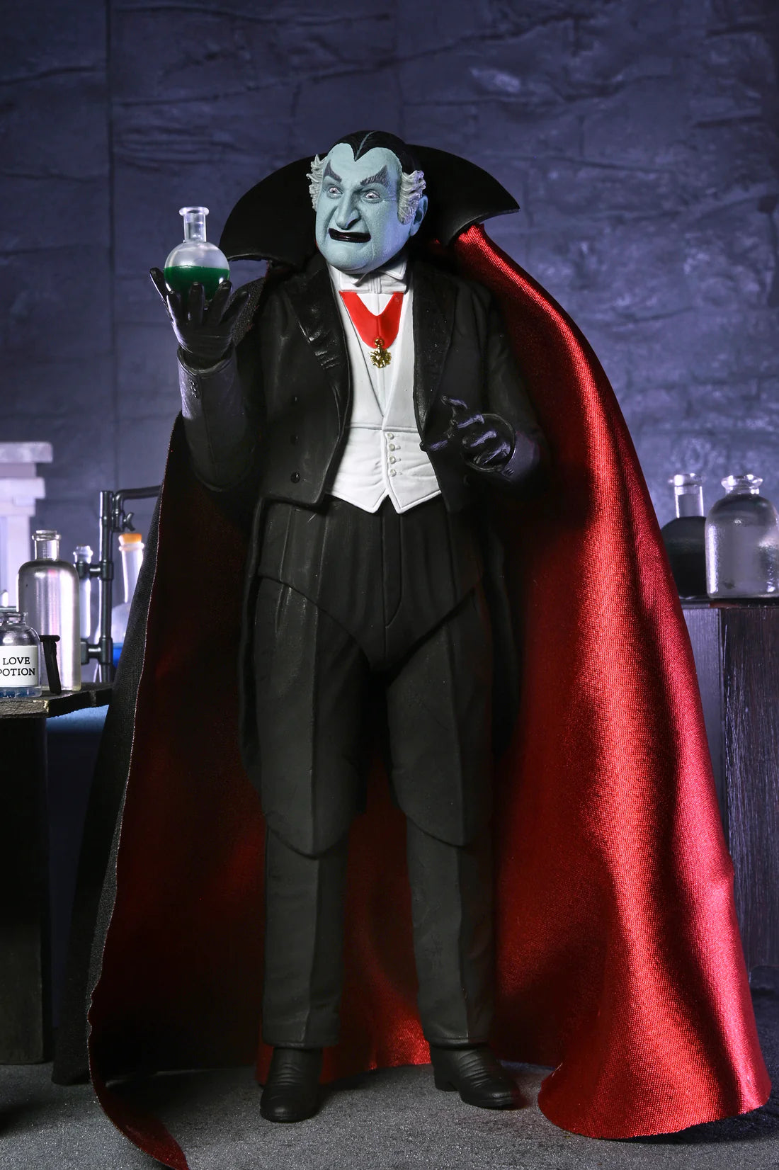 The Munsters: Grandpa Munster - Ultimate 7" Action Figure