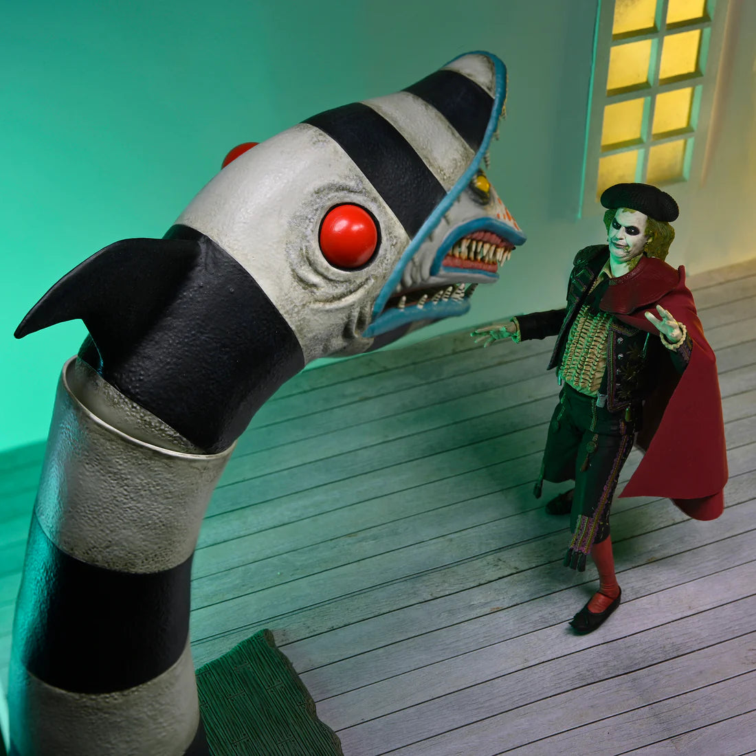 Beetlejuice: Matador Beetlejuice and Sandworm 2 Pack - Ultimate 7" Action Figure