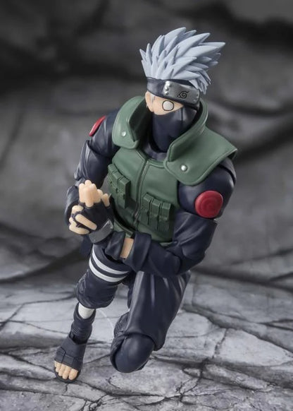 S.H. Figuarts - Naruto Shippuden - Kakashi Hatake (Famed Sharingan Hero)