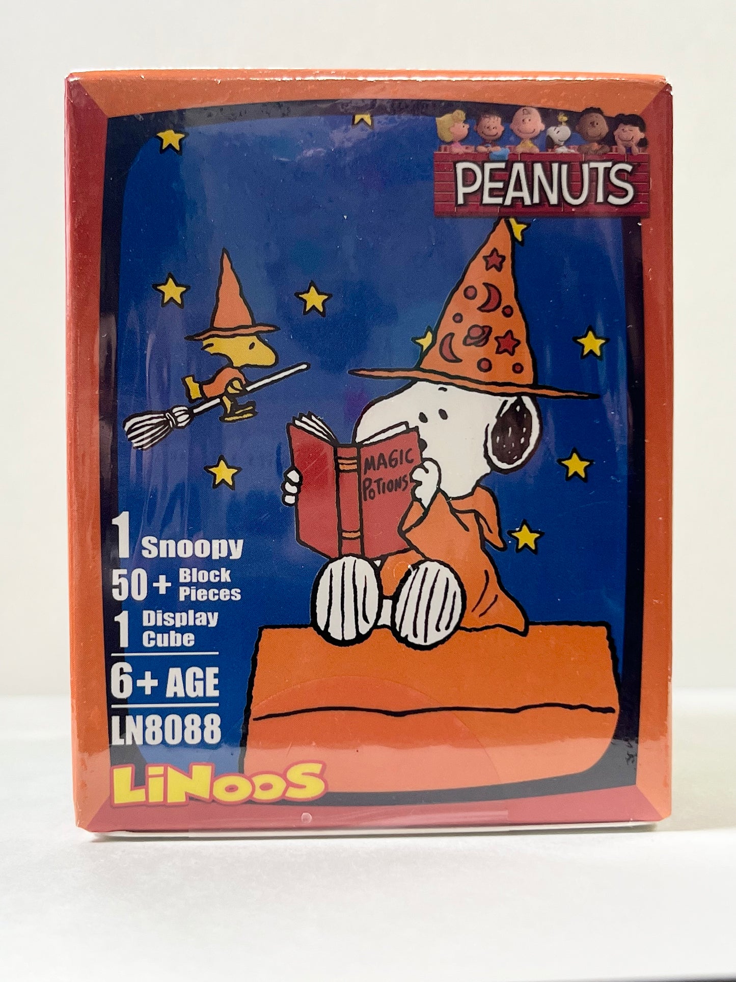LiNoos X Peanuts: Snoopy Blind Box Figure