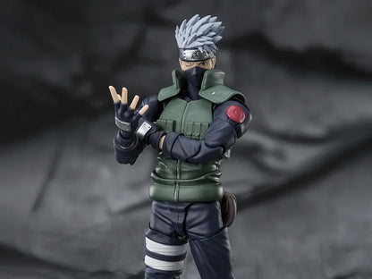 S.H. Figuarts - Naruto Shippuden - Kakashi Hatake (Famed Sharingan Hero)