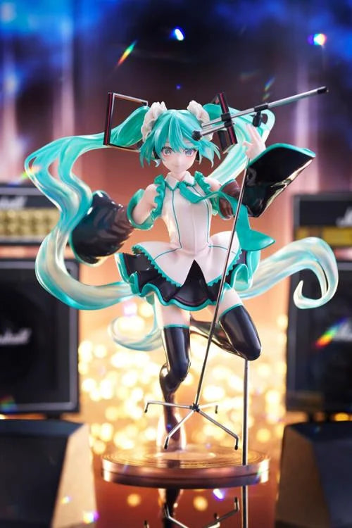 Hatsune Miku AMP+ Figure Birthday 2023 Version