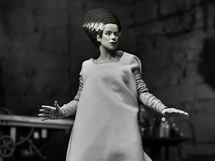 NECA: Universal Monsters - Ultimate Bride of Frankenstein (Black & White)