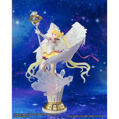 Pretty Guardian Sailor Moon Cosmos: The Movie Eternal Sailor Moon FiguartsZero Statue