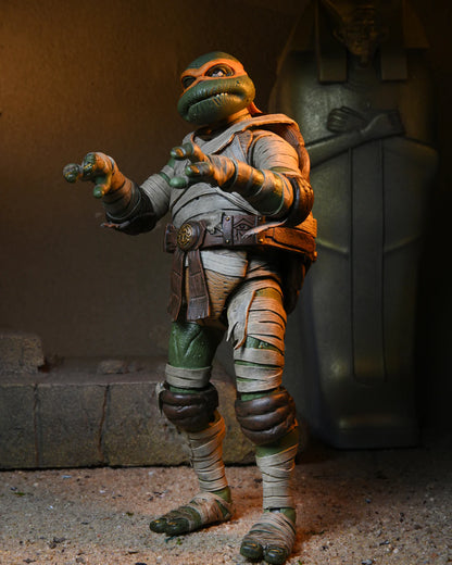 Universal Monsters x Teenage Mutant Ninja Turtles: Michalangelo as The Mummy - 7" Ultimate Action Figure