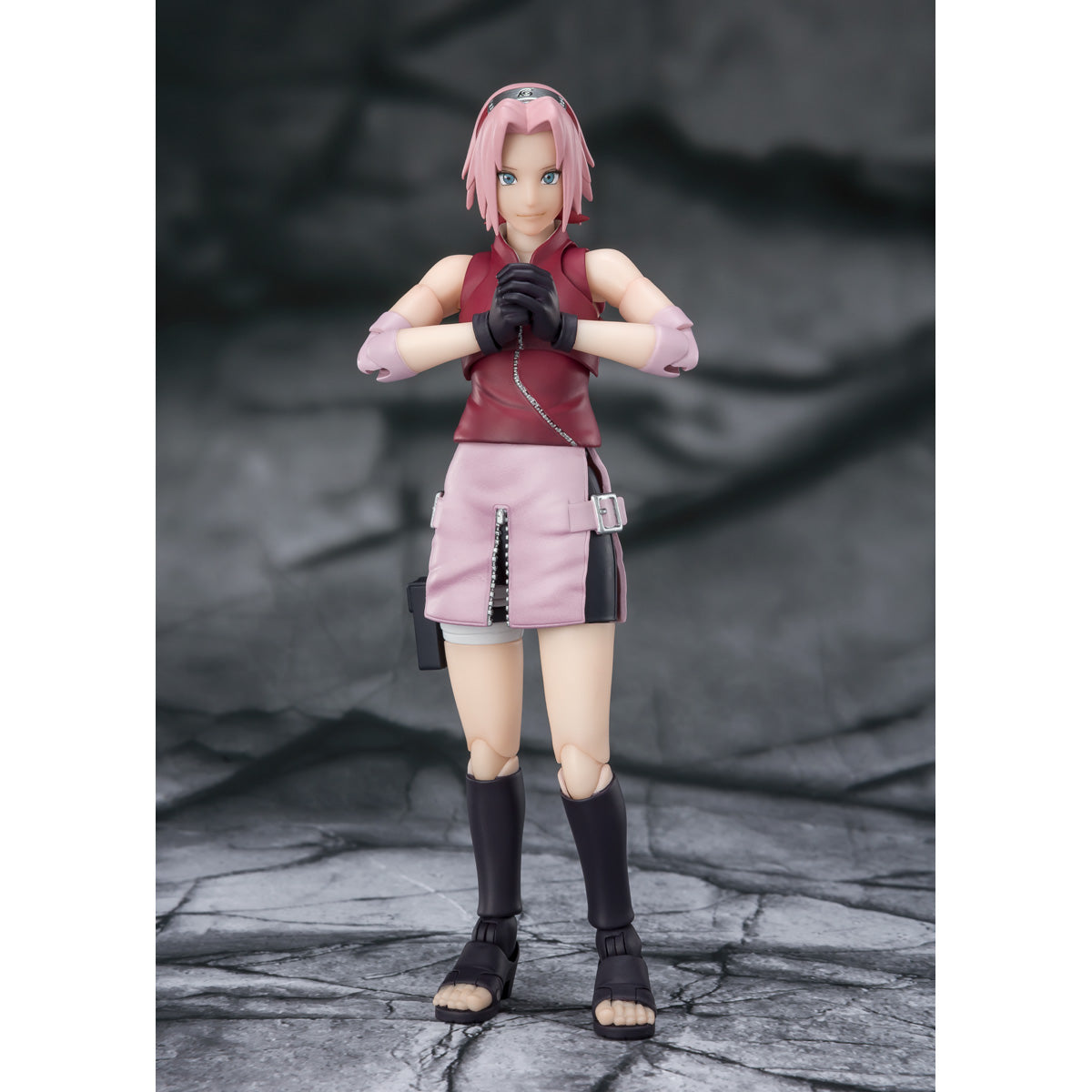 S.H. Figuarts - Naruto Shippuden - Sakura Haruno (Inheritor of Tsunade’s indomitable will)