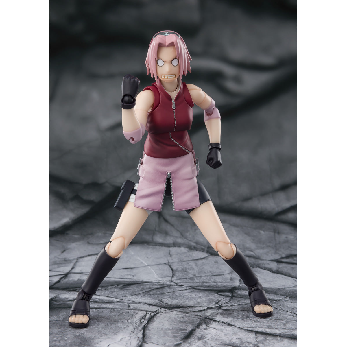 S.H. Figuarts - Naruto Shippuden - Sakura Haruno (Inheritor of Tsunade’s indomitable will)