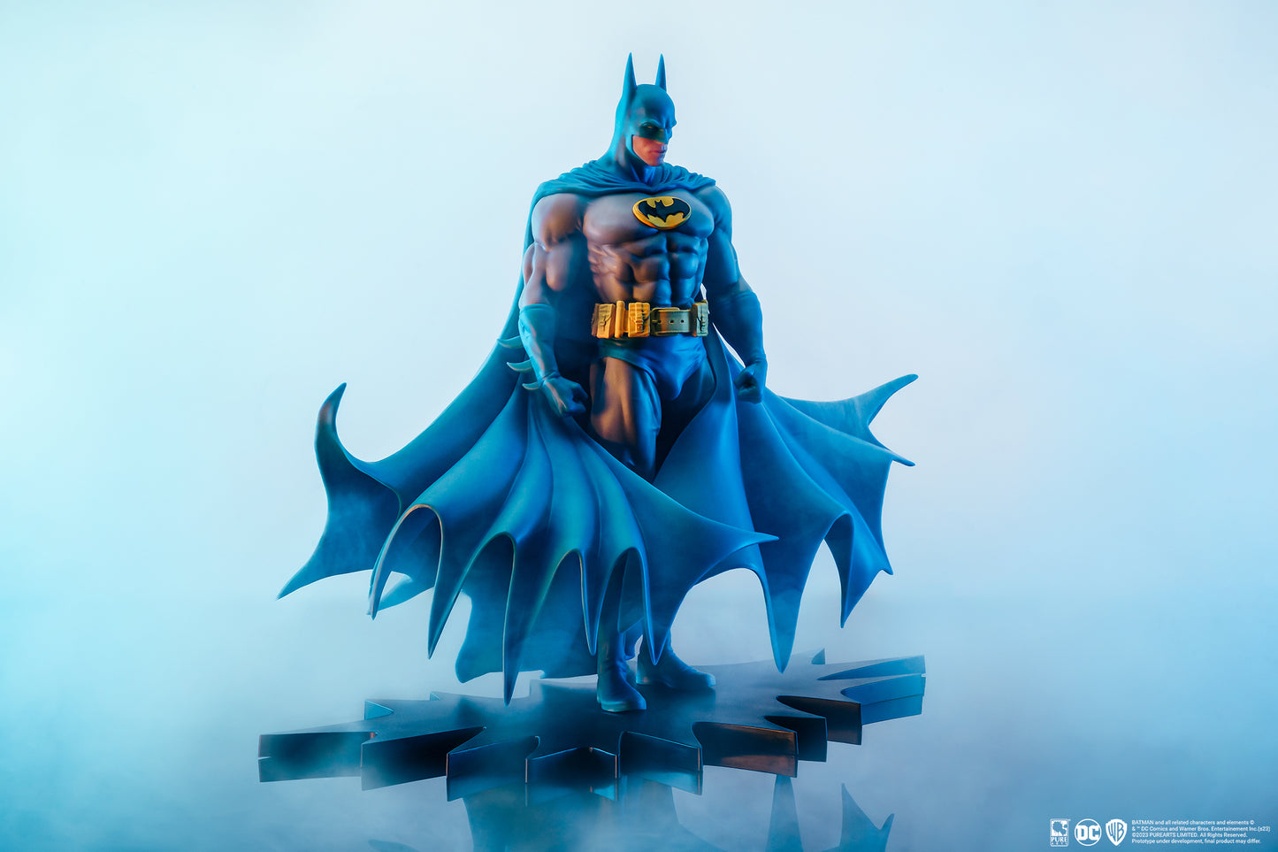DC Heroes: Batman (Classic Ver.) - 1/8 Scale PVC Statue (PREVIEWS Exclusive)
