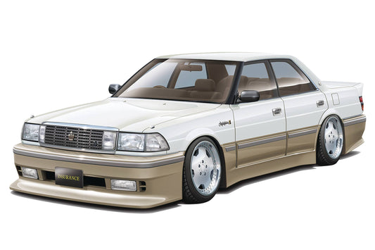 Toyota Isurance - UZS131 Crown 89 - 1/24 Model Kit