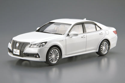 Toyota GRA210 Crown Royal Saloon 15 1/24 Model Kit