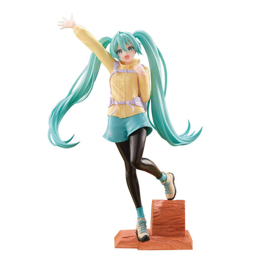 Hatsune Miku: Holiday Memories Mountain Climbing - Prize Figure