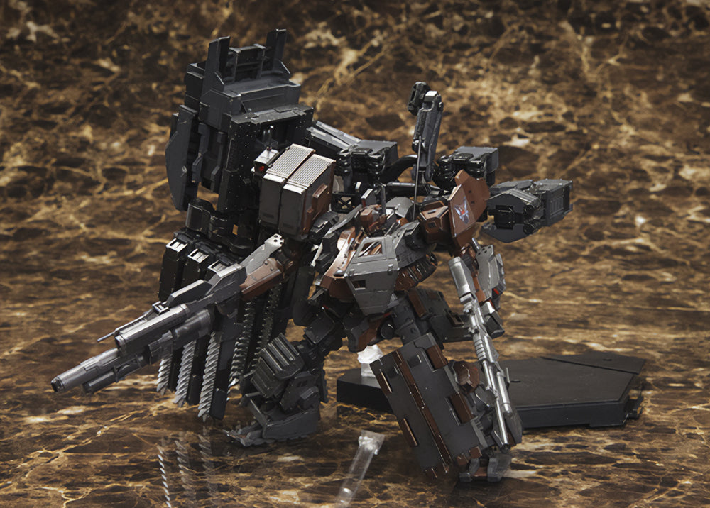 [Pre-Order] Armored Core V: UCR-10 A Vengeance - Model Kit