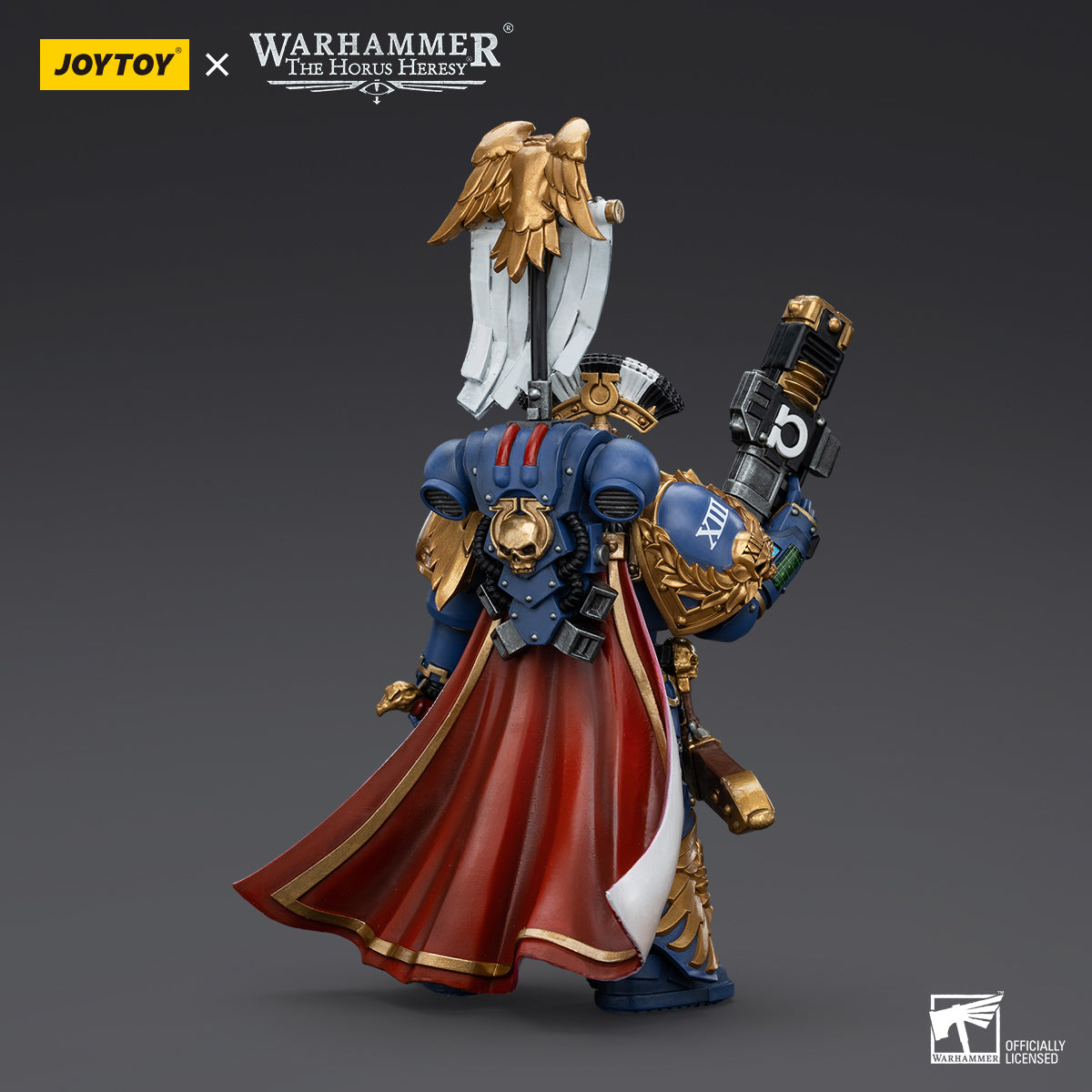 Warhammer: The Horus Heresy - Ultramarines - Legion Praetor with Power Sword and Volkite Serpenta - 1/18 Scale Action Figure